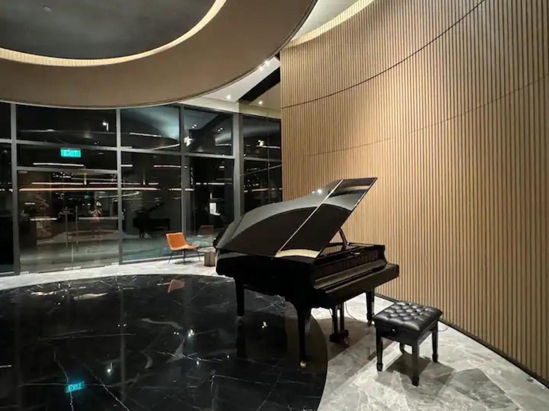 The Opera Apartment Cental Saigon Free Pool-Gym-Sauna Room- Golf Mini Πόλη Χο Τσι Μινχ Εξωτερικό φωτογραφία