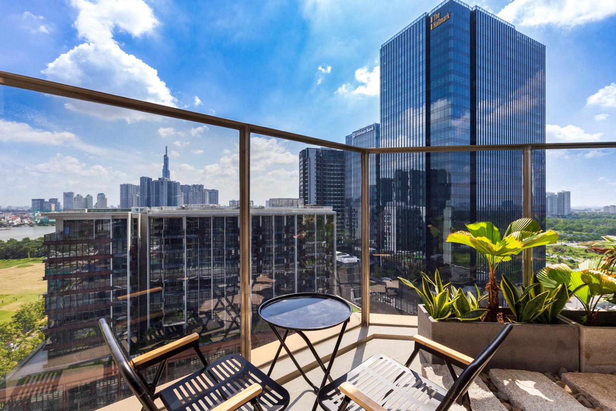 The Opera Apartment Cental Saigon Free Pool-Gym-Sauna Room- Golf Mini Πόλη Χο Τσι Μινχ Εξωτερικό φωτογραφία
